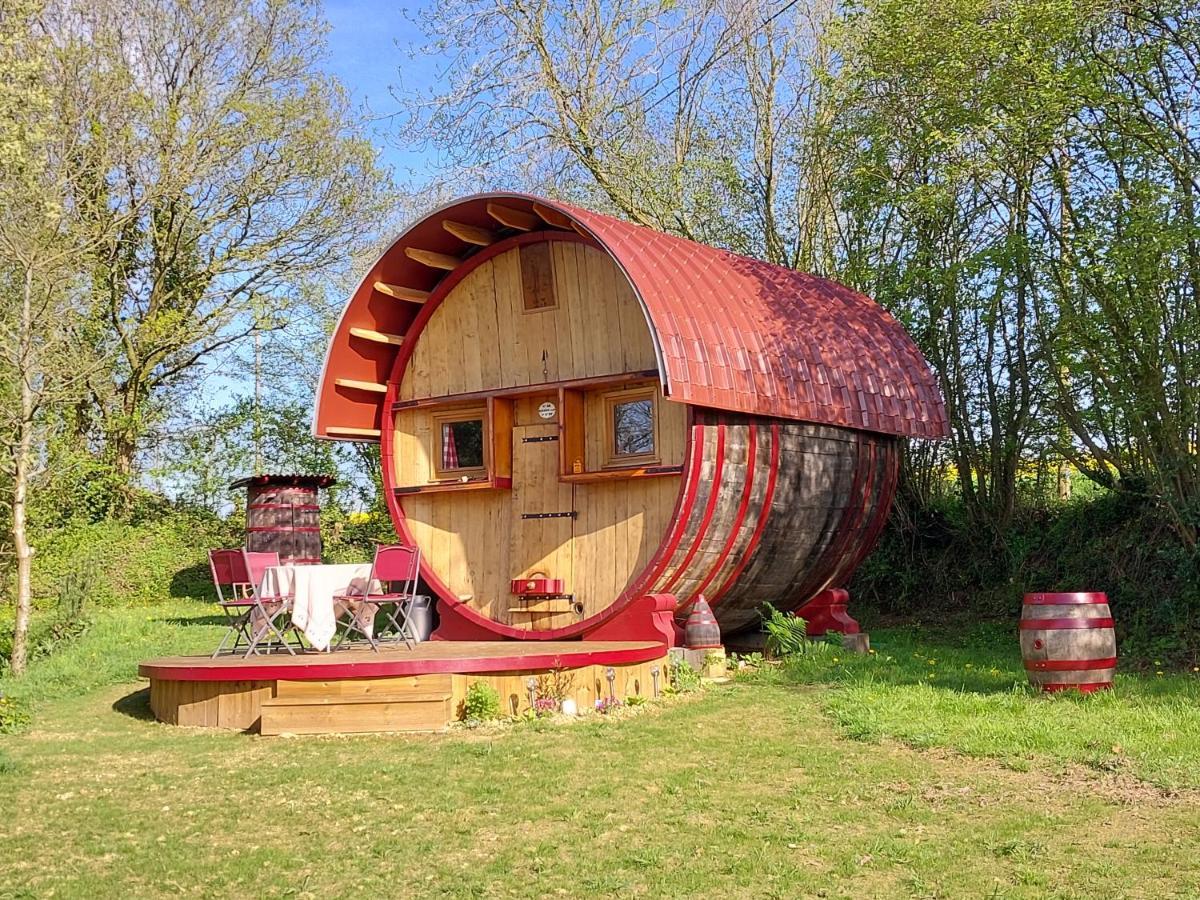 L'Authentique Tonneau A Cidre D'Emma Villa Litteau ภายนอก รูปภาพ