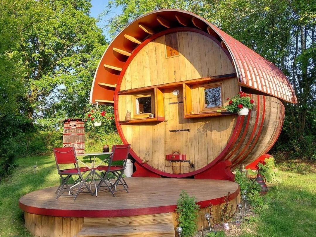 L'Authentique Tonneau A Cidre D'Emma Villa Litteau ภายนอก รูปภาพ